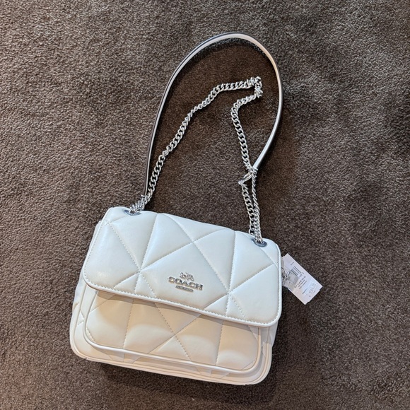 Coach | Bags | Coach Klare Crossbody 25 With Puffy Diamond Quilting ...